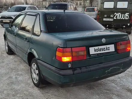 Volkswagen Passat 1995 года за 1 100 000 тг. в Петропавловск – фото 6