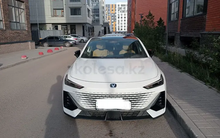 Changan UNI-V 2023 года за 8 100 000 тг. в Астана