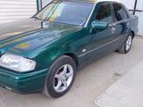 Mercedes-Benz C 180 1995 годаүшін2 200 000 тг. в Актобе – фото 3