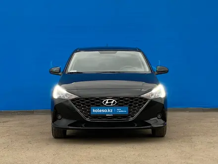 Hyundai Accent 2021 года за 8 430 000 тг. в Алматы – фото 2