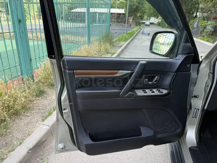 Mitsubishi Pajero 2007 года за 9 000 000 тг. в Алматы – фото 27