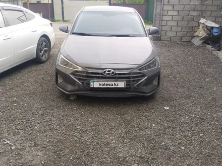 Hyundai Elantra 2019 года за 6 000 000 тг. в Алматы