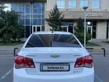 Chevrolet Cruze 2014 года за 5 800 000 тг. в Астана – фото 3