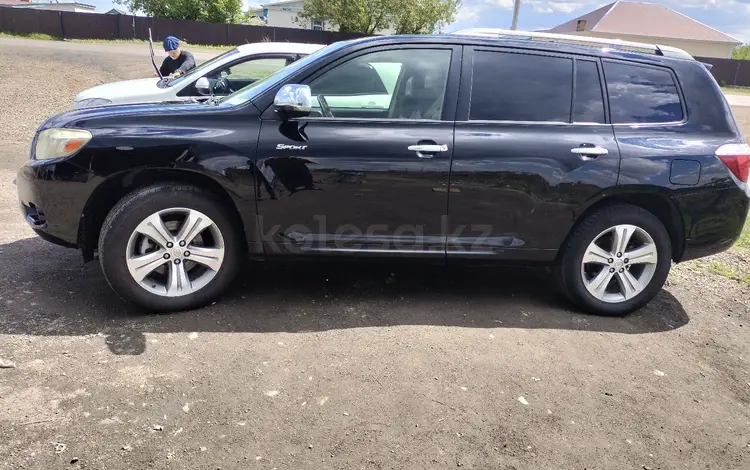 Toyota Highlander 2009 года за 10 500 000 тг. в Астана