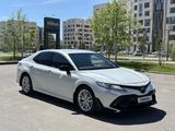 Toyota Camry 2021 года за 16 000 000 тг. в Астана – фото 2