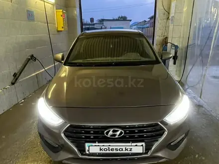 Hyundai Solaris 2019 года за 6 500 000 тг. в Жалагаш – фото 6