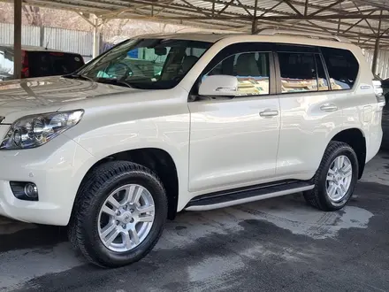 Toyota Land Cruiser Prado 2011 года за 21 500 000 тг. в Алматы – фото 11