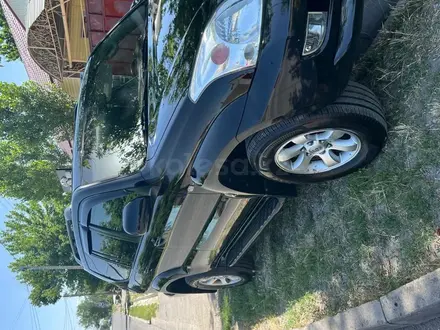 Toyota Land Cruiser Prado 2004 года за 9 200 000 тг. в Шымкент