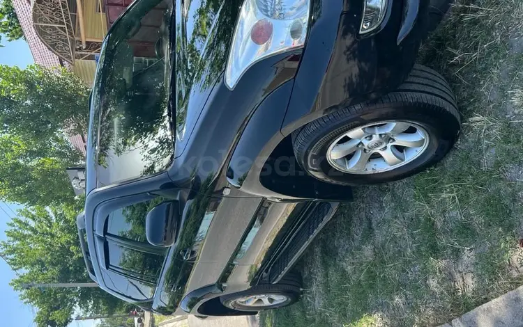 Toyota Land Cruiser Prado 2004 года за 9 200 000 тг. в Шымкент