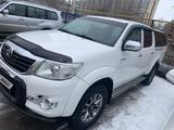 Toyota Hilux 2013 года за 10 000 000 тг. в Актобе