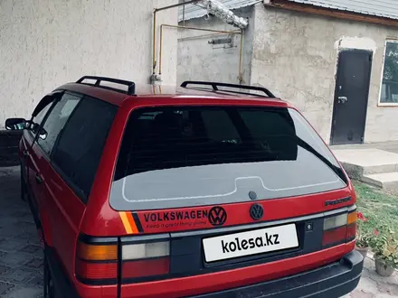 Volkswagen Passat 1988 года за 1 500 000 тг. в Алматы