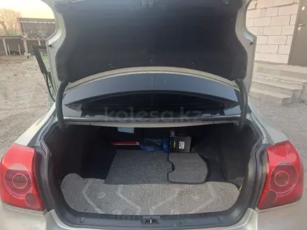 Toyota Avensis 2003 года за 3 000 000 тг. в Астана – фото 8