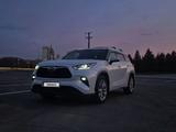 Toyota Highlander 2020 годаүшін22 200 000 тг. в Астана