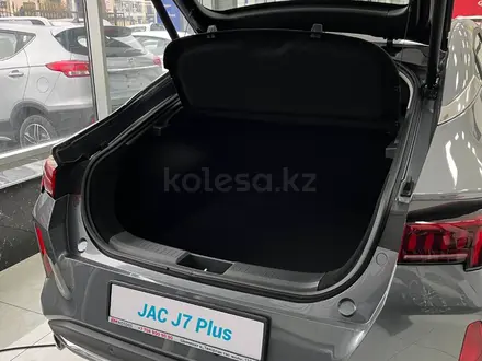 JAC J7 Plus Flagship 2025 года за 8 790 000 тг. в Шымкент – фото 26