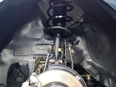 Подкрылки Toyota Corolla за 27 500 тг. в Актобе