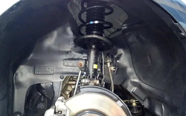 Подкрылки Toyota Corolla за 27 500 тг. в Актобе