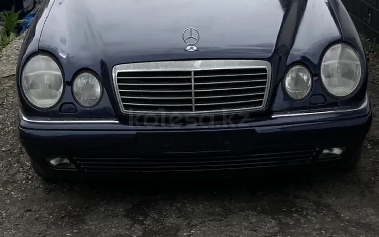 Mercedes-Benz E 280 1997 годаүшін2 400 000 тг. в Талдыкорган