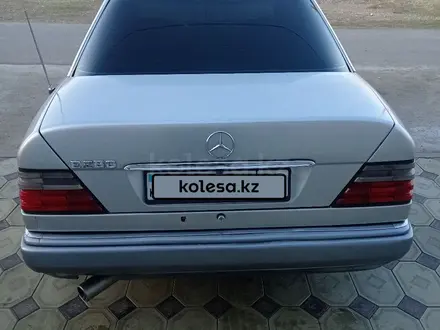 Mercedes-Benz E 280 1994 года за 2 300 000 тг. в Тараз – фото 8