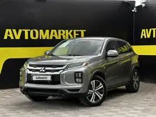 Mitsubishi Outlander Sport, 2021