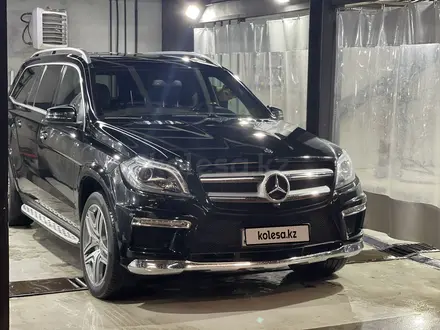 Mercedes-Benz GL 500 2014 года за 19 000 000 тг. в Алматы – фото 9