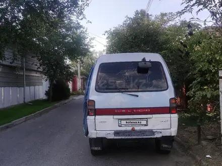 Mitsubishi Delica 1991 года за 1 400 000 тг. в Алматы – фото 2