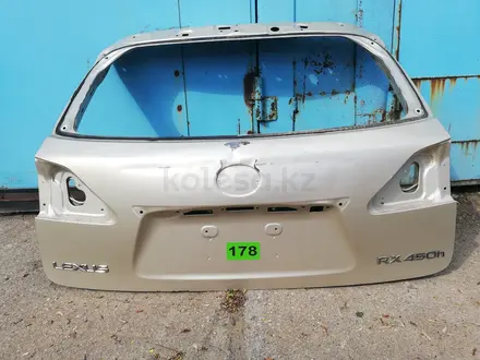 Крышка, дверь багажника Lexus RX за 87 500 тг. в Астана