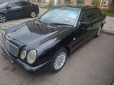 Mercedes-Benz SL 280 1999 года за 4 200 000 тг. в Астана