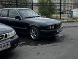 BMW 520 1995 годаүшін700 000 тг. в Актау