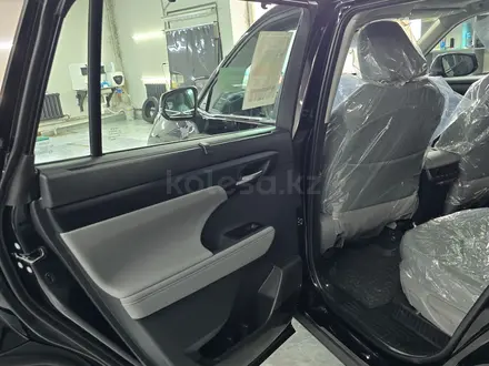 Toyota Highlander Luxe 2025 года за 31 500 000 тг. в Семей – фото 64