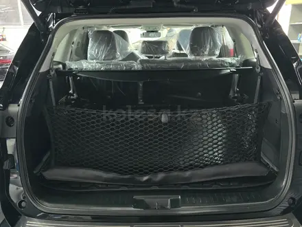 Toyota Highlander Luxe 2025 года за 31 500 000 тг. в Семей – фото 82