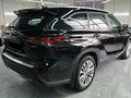 Toyota Highlander Luxe 2025 года за 31 500 000 тг. в Семей – фото 96