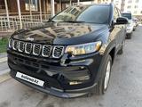 Jeep Compass 2022 года за 11 800 000 тг. в Алматы – фото 4