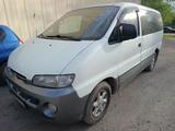 Hyundai Starex 2001 годаүшін3 000 000 тг. в Астана – фото 2