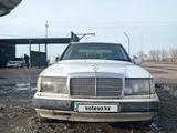 Mercedes-Benz E 250 1986 годаfor800 000 тг. в Талдыкорган – фото 3