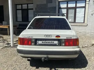 Audi 100