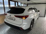 Toyota Highlander 2022 годаүшін30 000 000 тг. в Алматы – фото 3