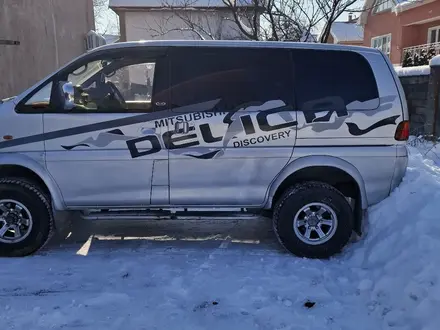 Mitsubishi Delica 1995 года за 5 000 000 тг. в Алматы