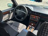 Mercedes-Benz E 280 1994 годаүшін3 500 000 тг. в Сатпаев – фото 4