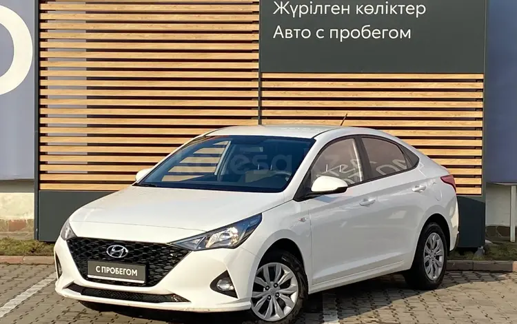 Hyundai Accent 2022 годаfor7 590 000 тг. в Алматы