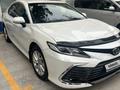 Toyota Camry 2023 годаfor16 800 000 тг. в Алматы – фото 3