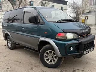 Mitsubishi Delica