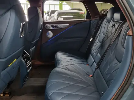 BMW XM 50e 2023 года за 64 500 000 тг. в Астана – фото 19