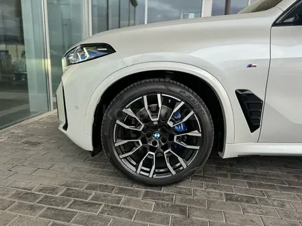 BMW X5 2023 года за 59 000 000 тг. в Алматы – фото 15