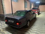 Mercedes-Benz E 200 1993 года за 1 550 000 тг. в Шымкент – фото 5