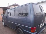 Volkswagen Transporter 1993 года за 2 800 000 тг. в Астана – фото 2