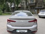 Hyundai Elantra 2020 года за 7 990 000 тг. в Алматы – фото 4