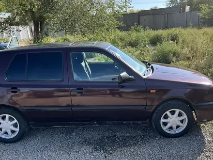 Volkswagen Golf 1993 года за 1 200 000 тг. в Актобе – фото 2