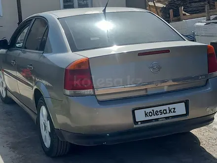 Opel Vectra 2003 года за 1 600 000 тг. в Уральск – фото 2