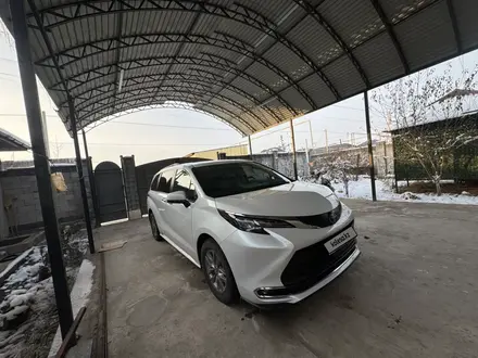 Toyota Sienna 2022 года за 22 300 000 тг. в Алматы – фото 6