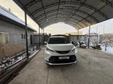 Toyota Sienna 2022 года за 25 000 000 тг. в Алматы – фото 5